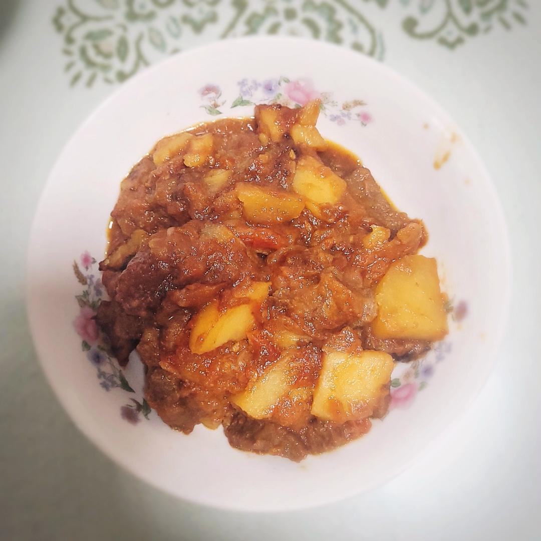 被爸爸外婆连说好吃好吃的番茄土豆炖牛腱子