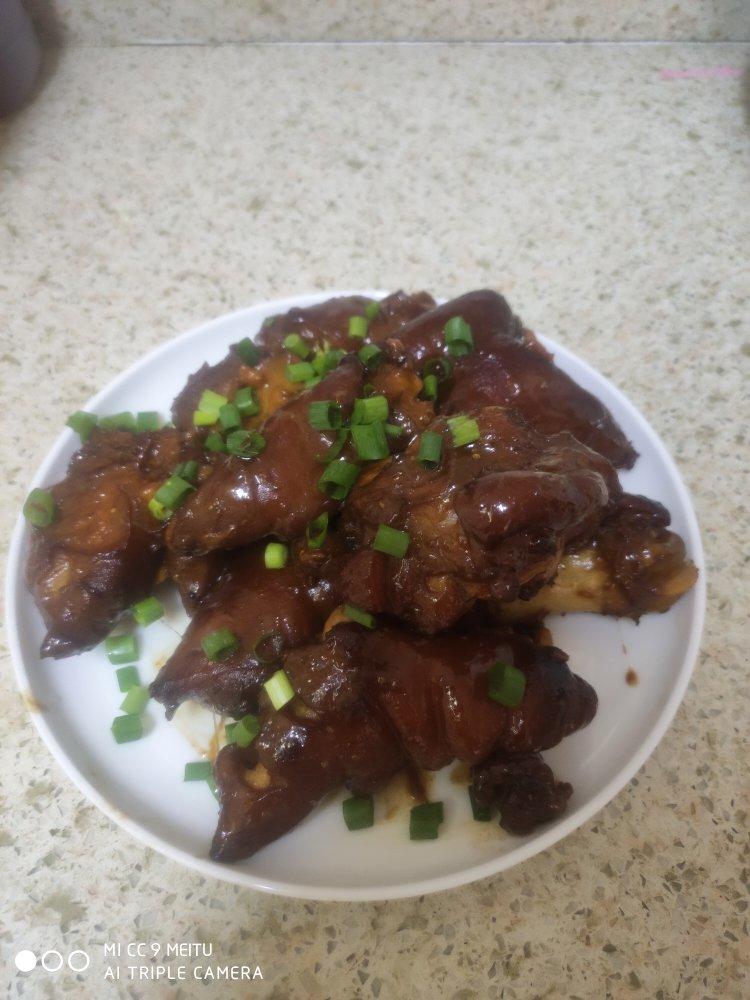 红烧猪蹄，酱香味，超级过嘴瘾的卤猪蹄