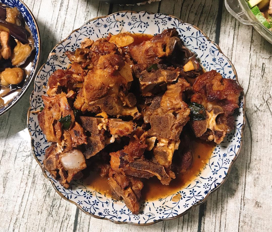 家常红烧排骨