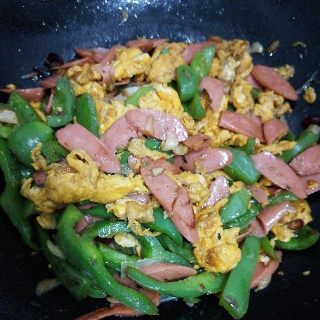 青椒鸡蛋火腿肠