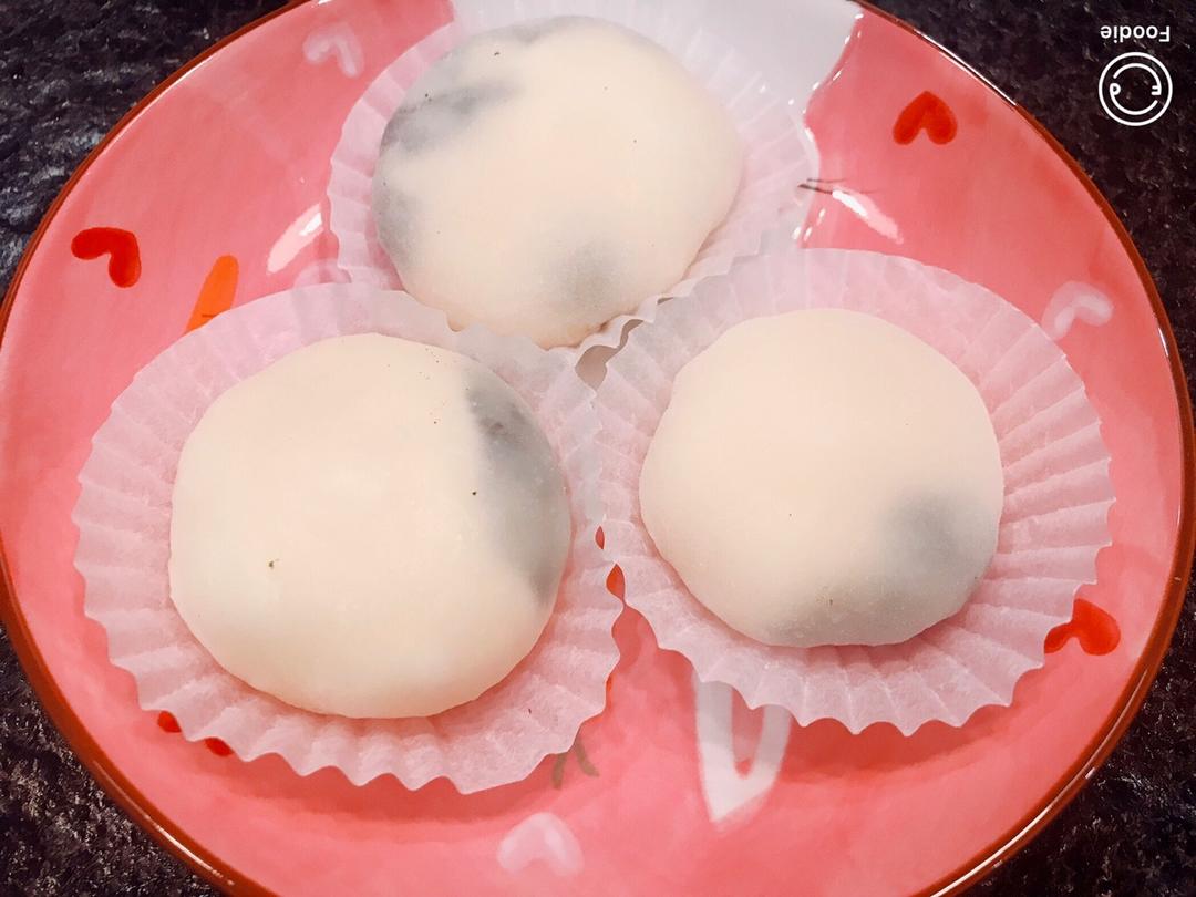 腹黑白胖子——奥利奥雪媚娘