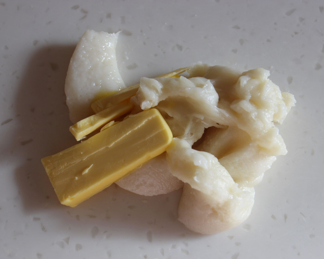 咸蛋黄肉松麻薯欧包—馅料多样吃起来才过瘾的做法 步骤6