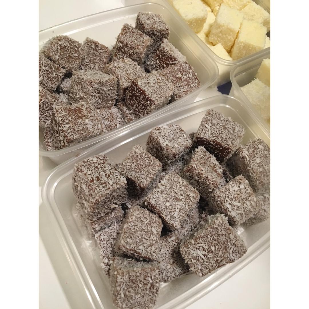 完胜85度C牛奶椰丝小方