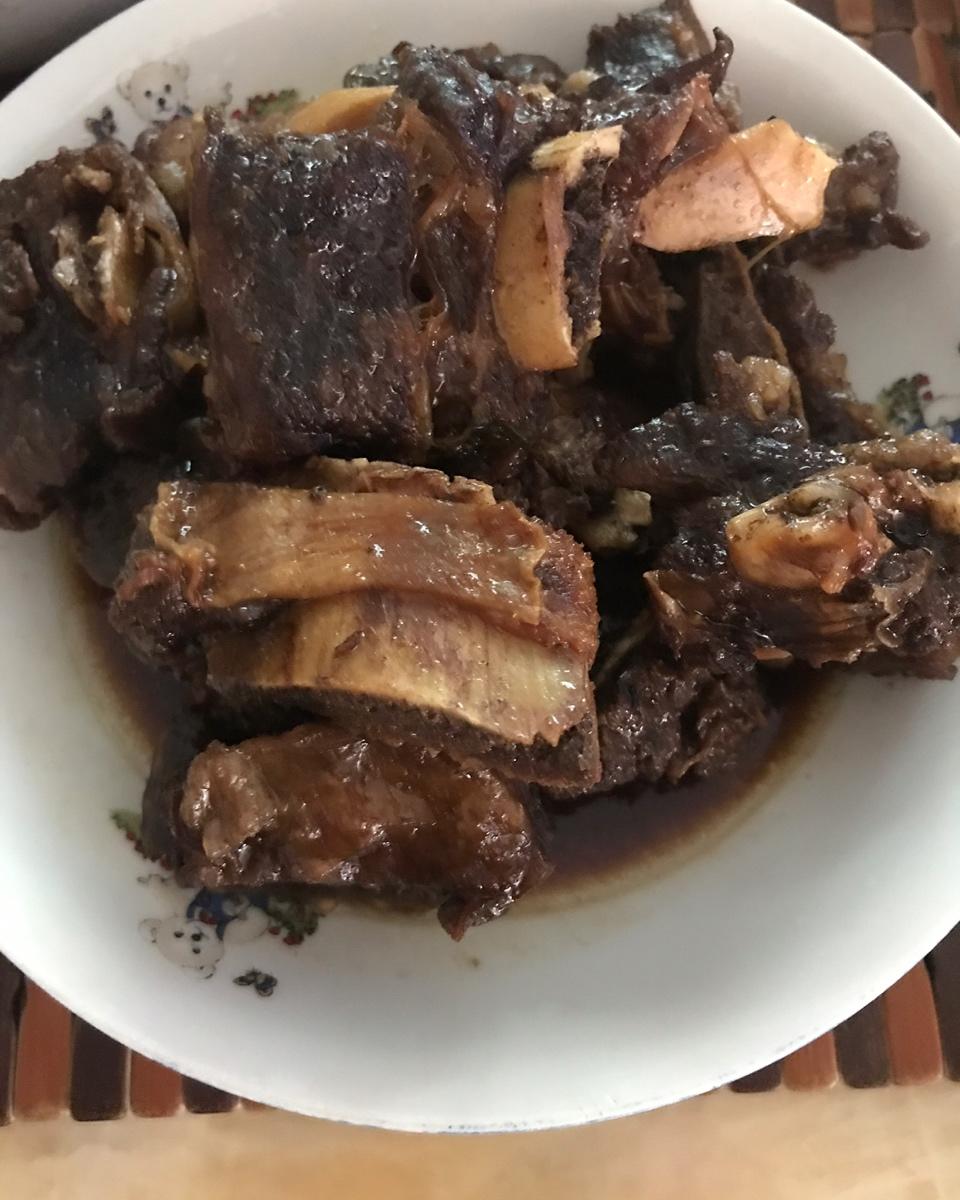 红烧牛排骨