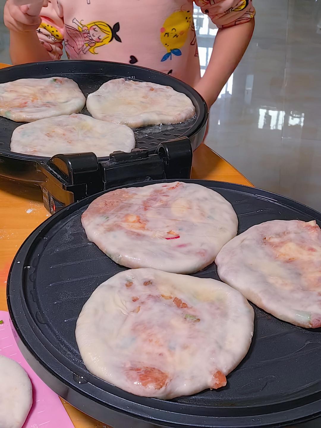 皮薄馅儿大的「水萝卜鲜肉饼」
