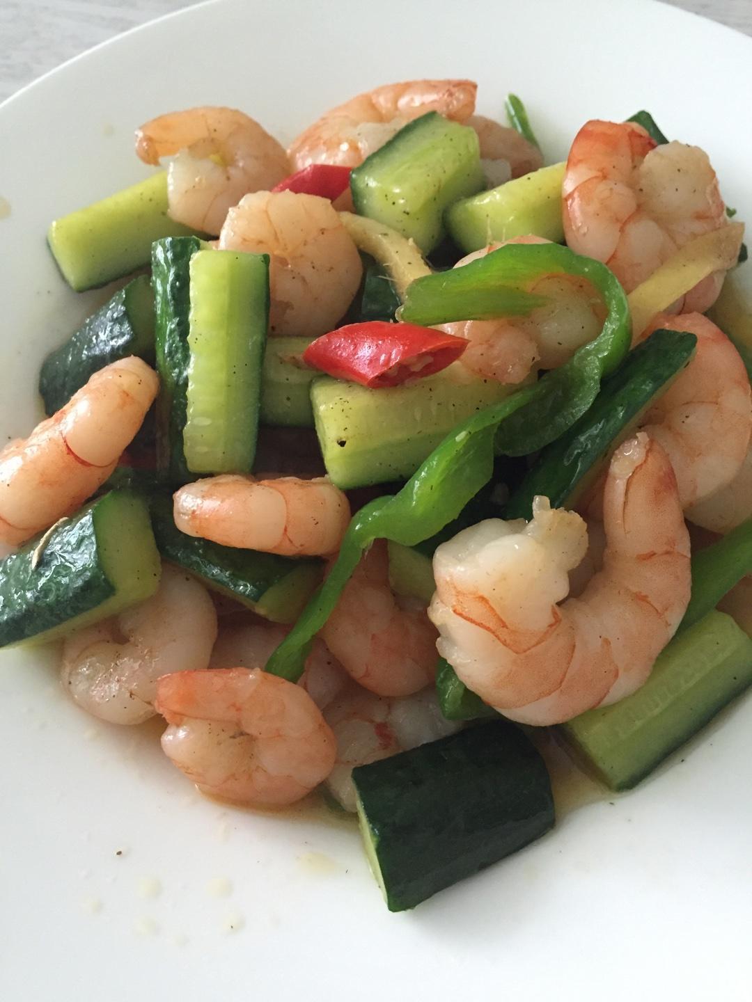 黄瓜炒虾仁的做法