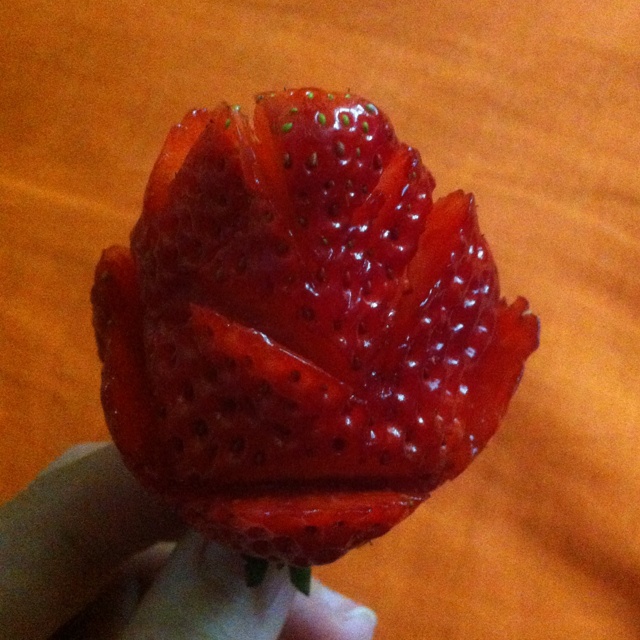 草莓玫瑰花