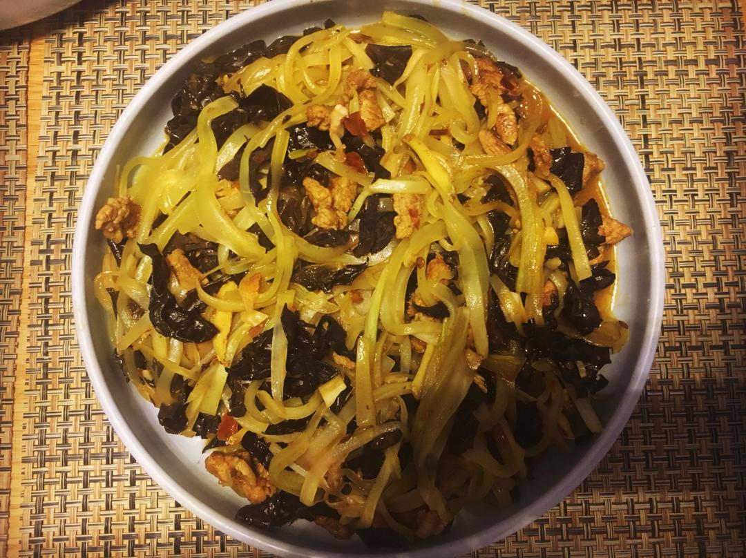 史上最详尽经典川菜【鱼香肉丝】