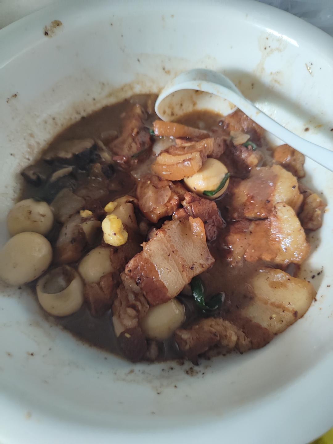 两步做出好吃台式卤肉饭，软烂入味巨下饭