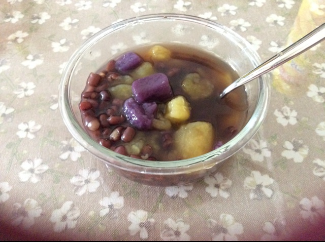 芋圆红豆汤