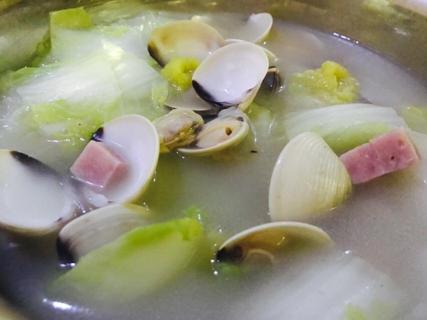 娃娃菜贝壳粉丝汤的做法