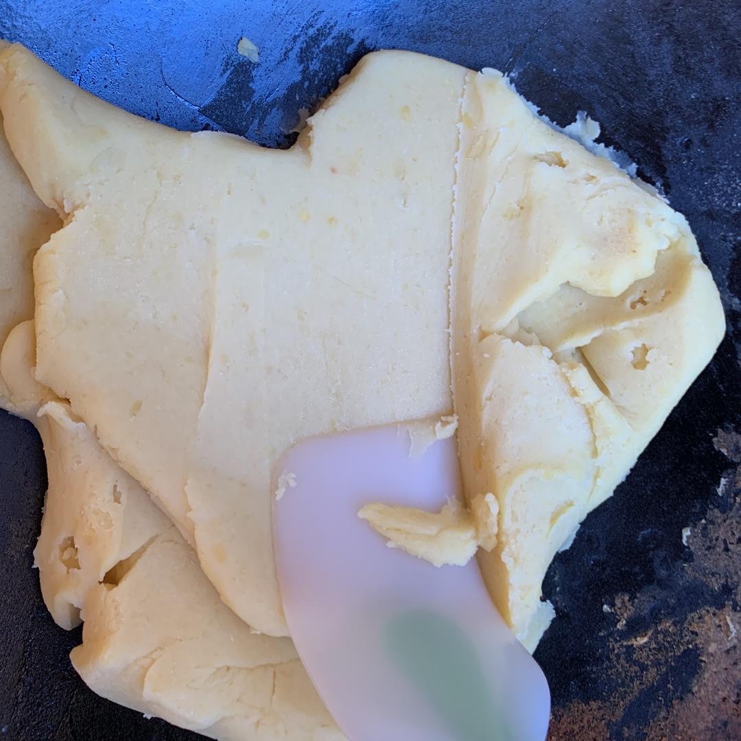 酥皮绿豆饼   酥得掉渣渣