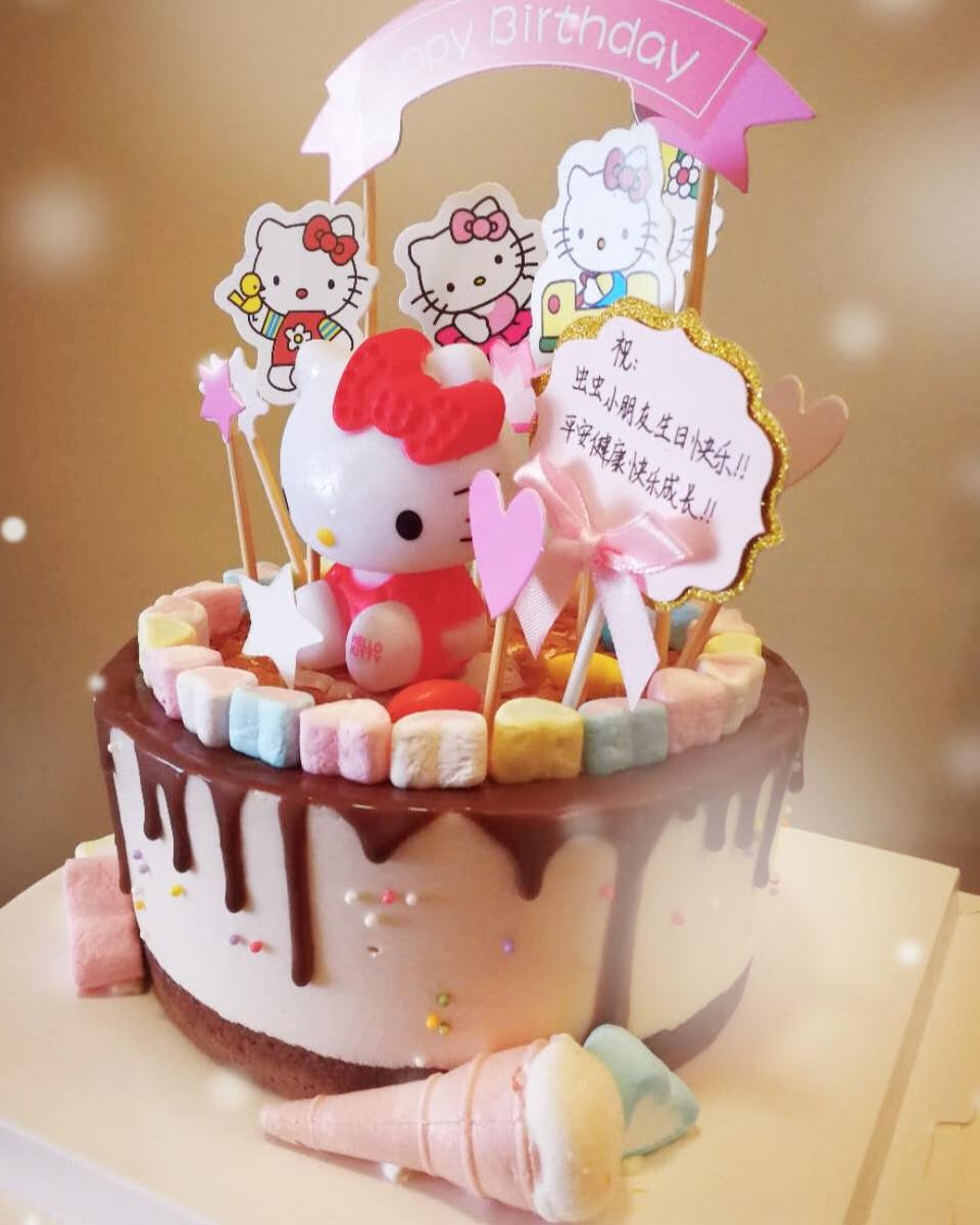 真爱天使做的6寸生日蛋糕