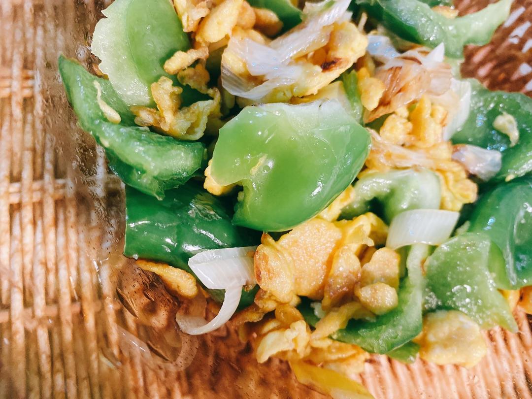 大辣椒炒鸡蛋