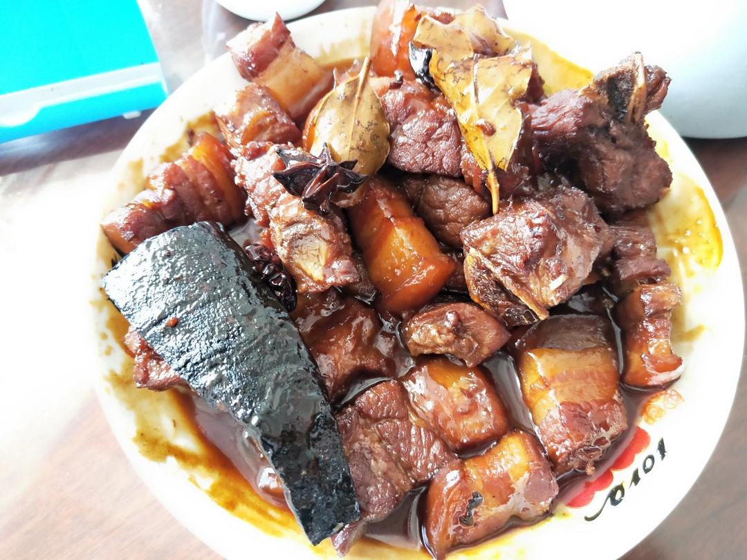 私房红烧肉 垂涎三尺软糯无比