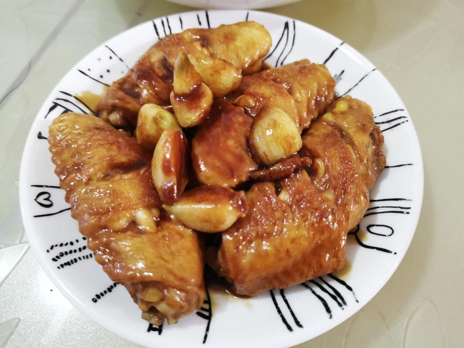 蒜香蚝油鸡翅中