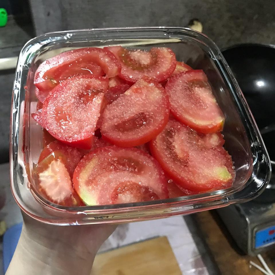 白糖拌西红柿