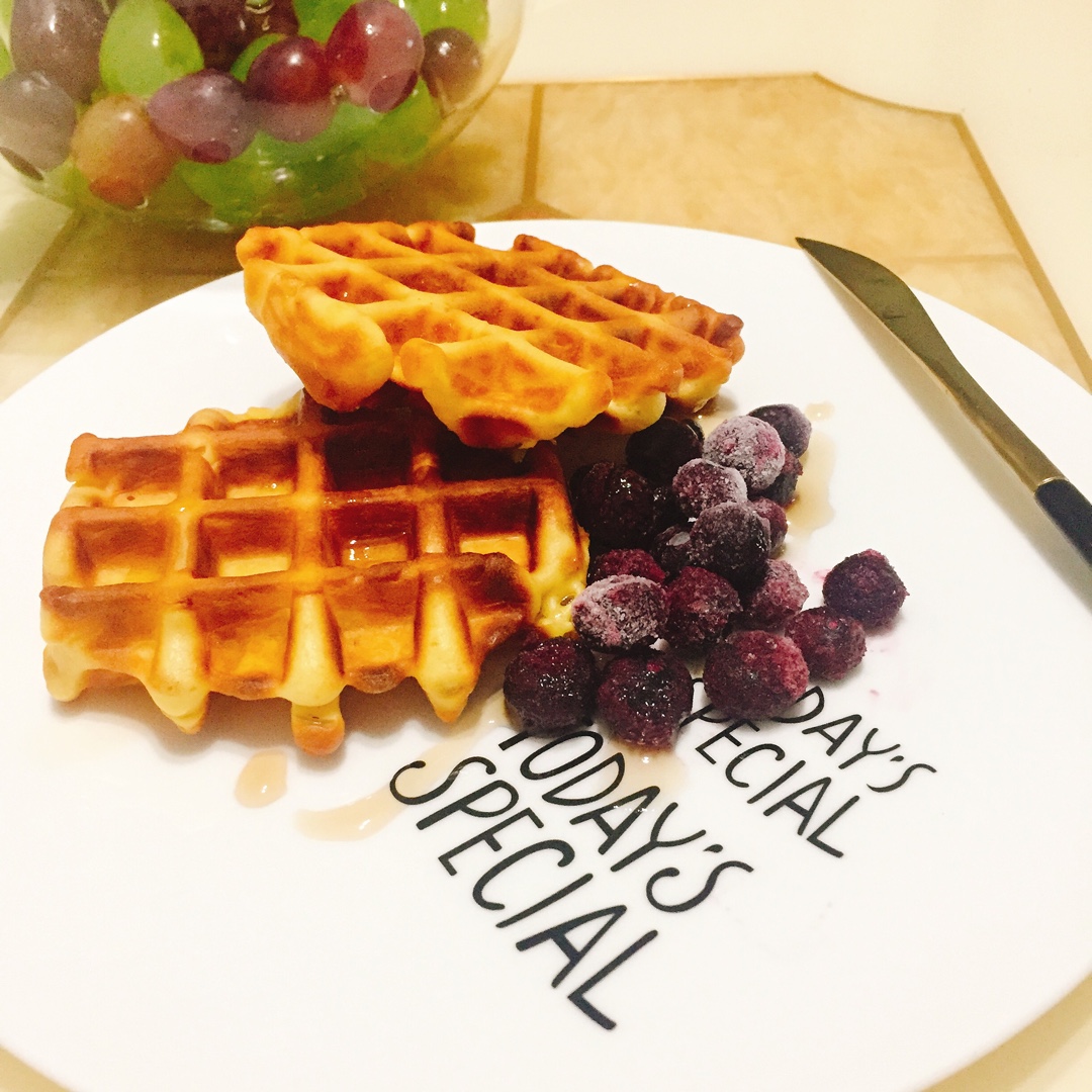 冰淇淋馅华夫饼