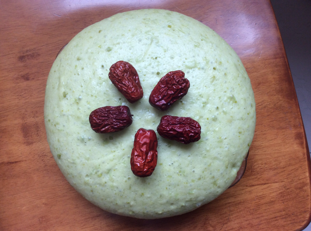 枸杞玉米面发糕