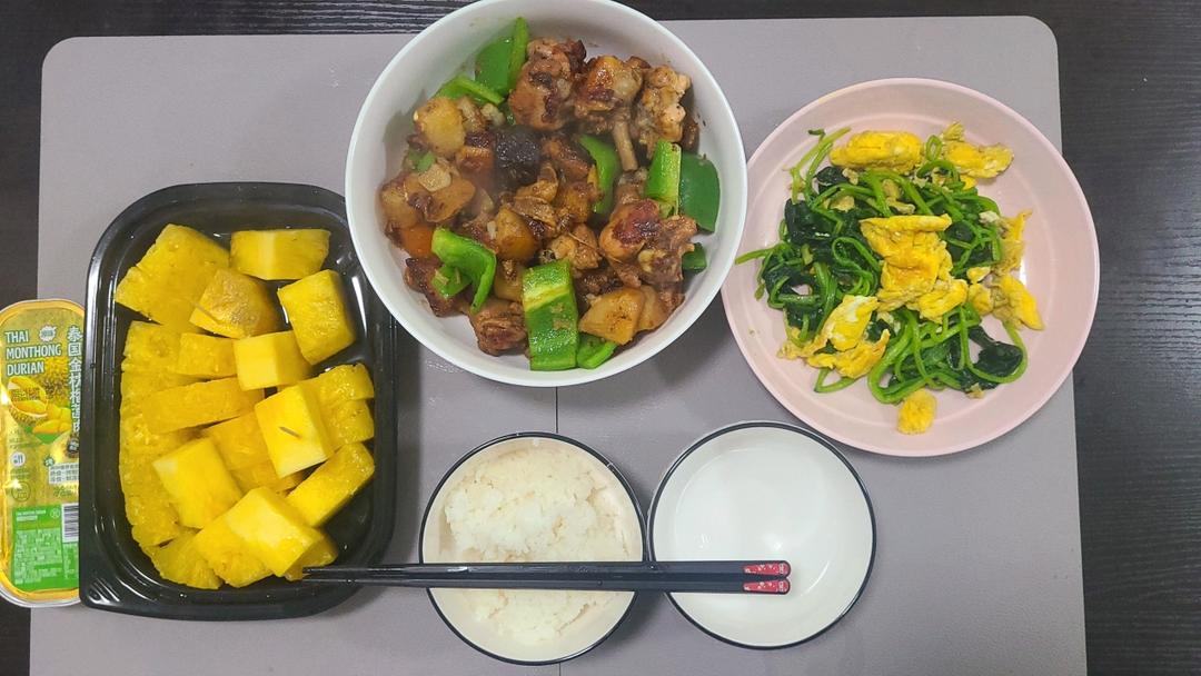 时蔬炖鸡腿肉|零难度超级下饭