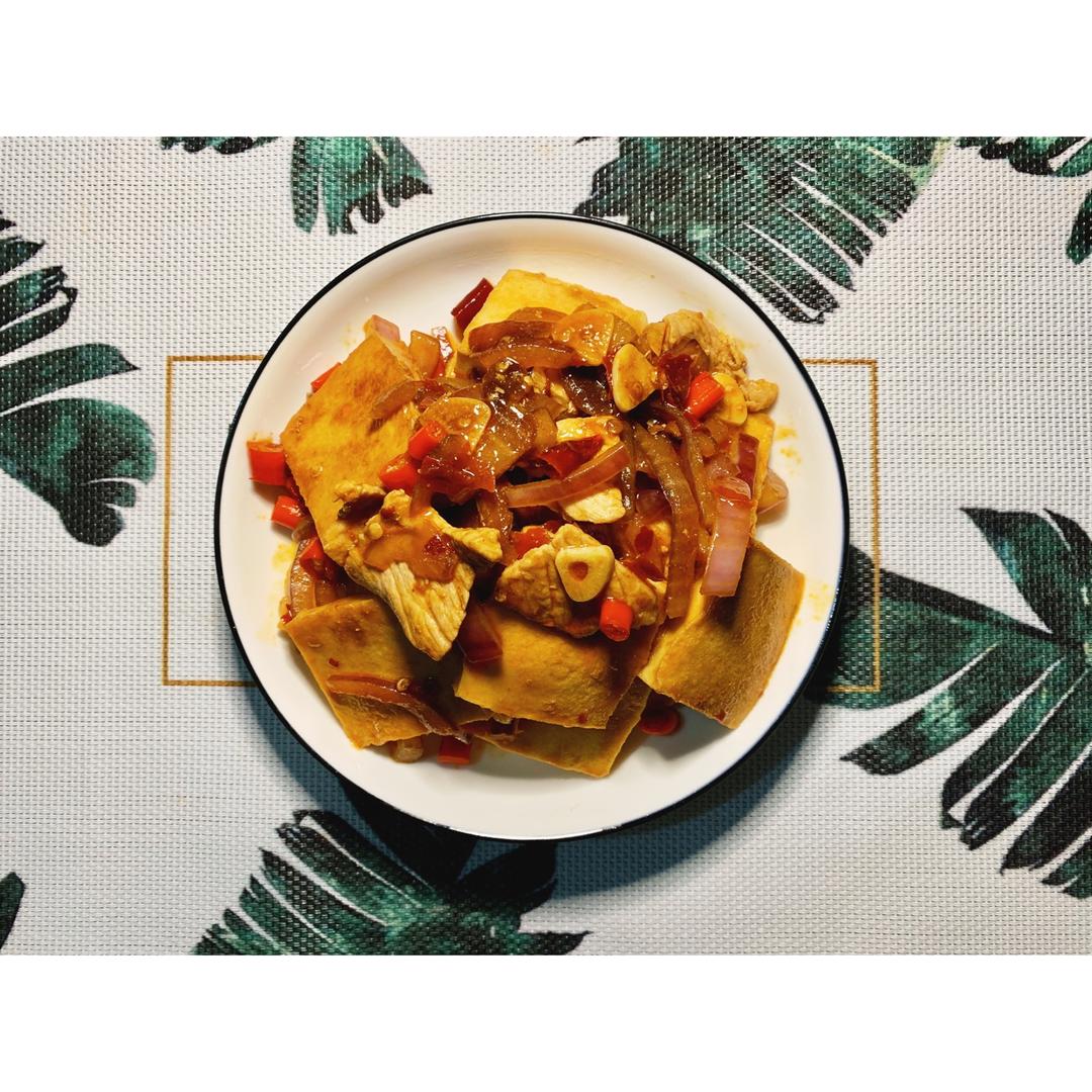 【干锅千页豆腐】10元钱烧个漂亮菜，外卖拜拜！