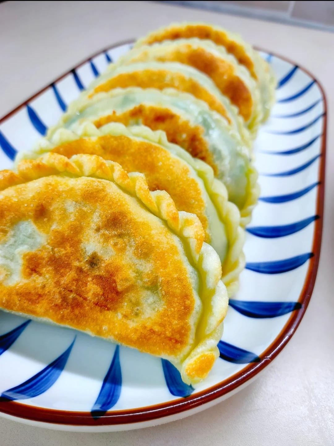 韭菜盒子的做法