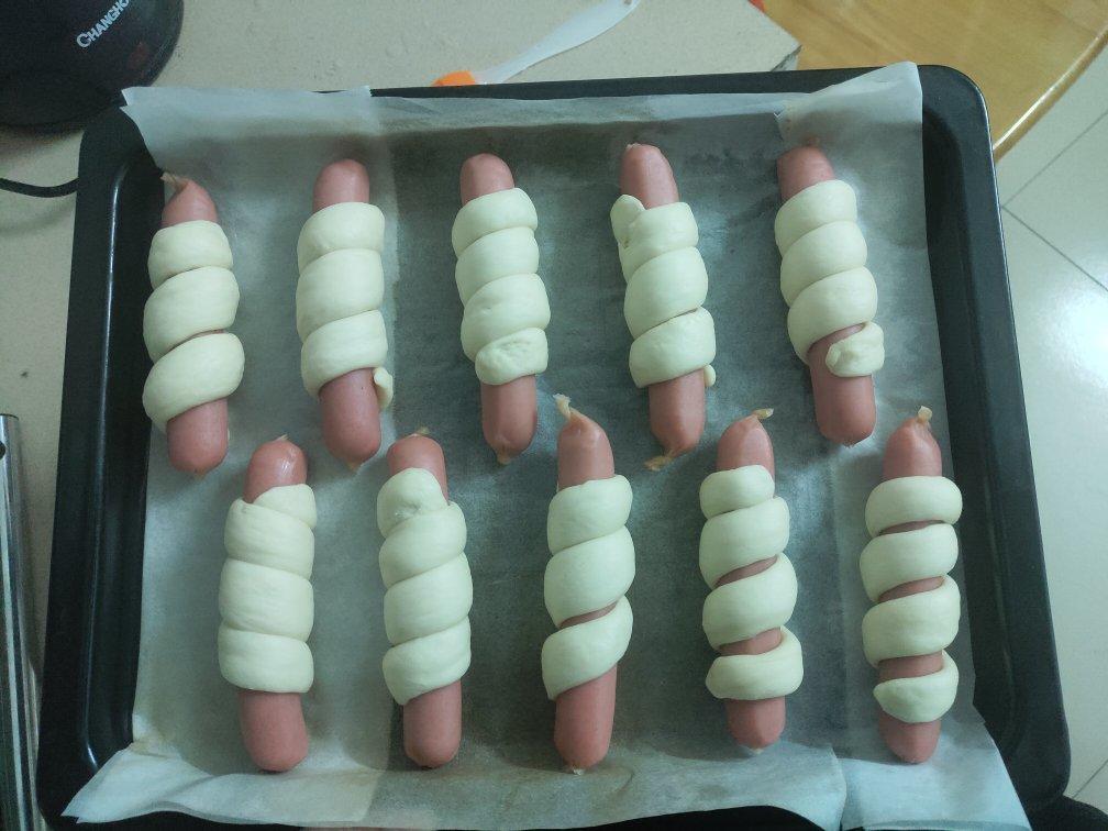 热狗小面包-既能作早餐又能作零食，咬一口就是满满的幸福