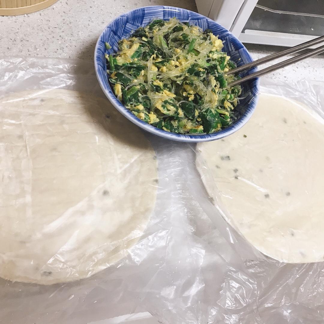 手抓饼韭菜盒子