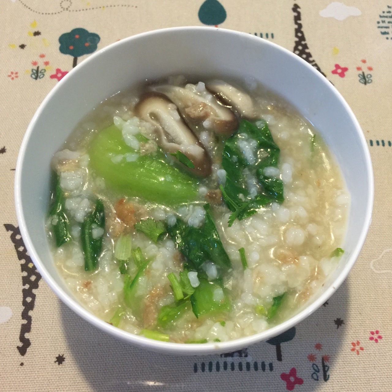 曦然lily做的香菇蔬菜瘦肉粥