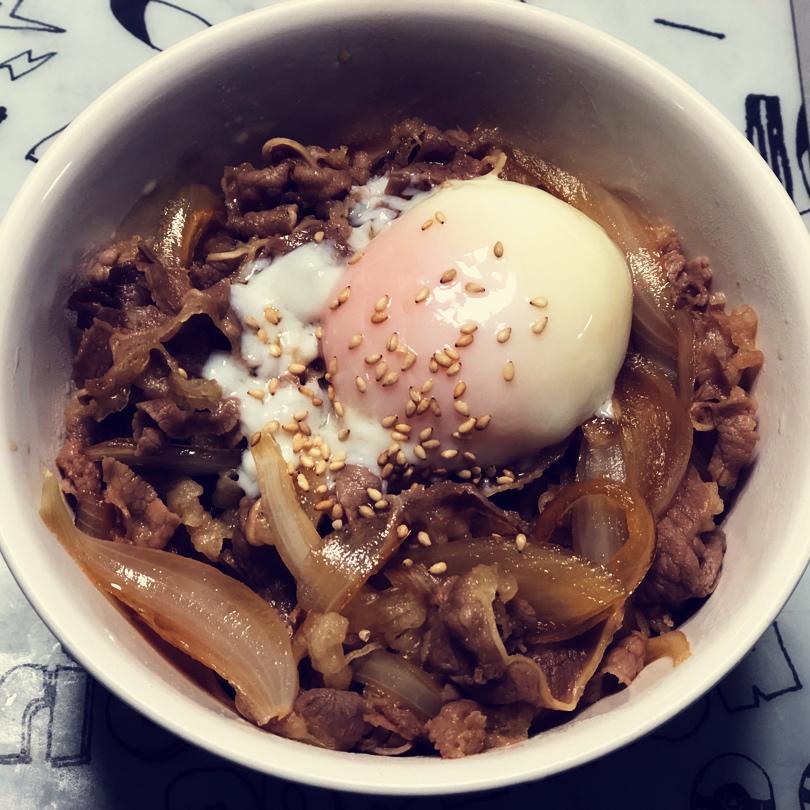 和风牛肉饭(吉野家牛肉饭)