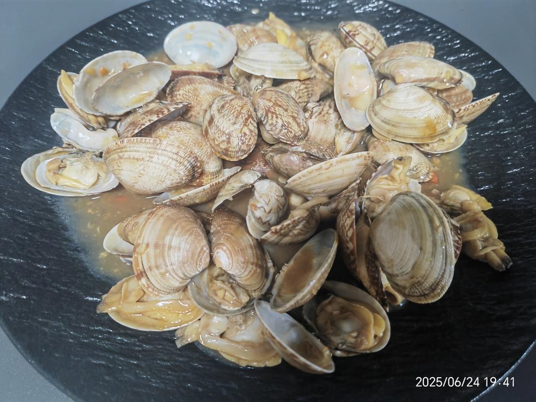 5分钟快手菜❗️秒杀路边摊爆炒花甲～好吃到爆