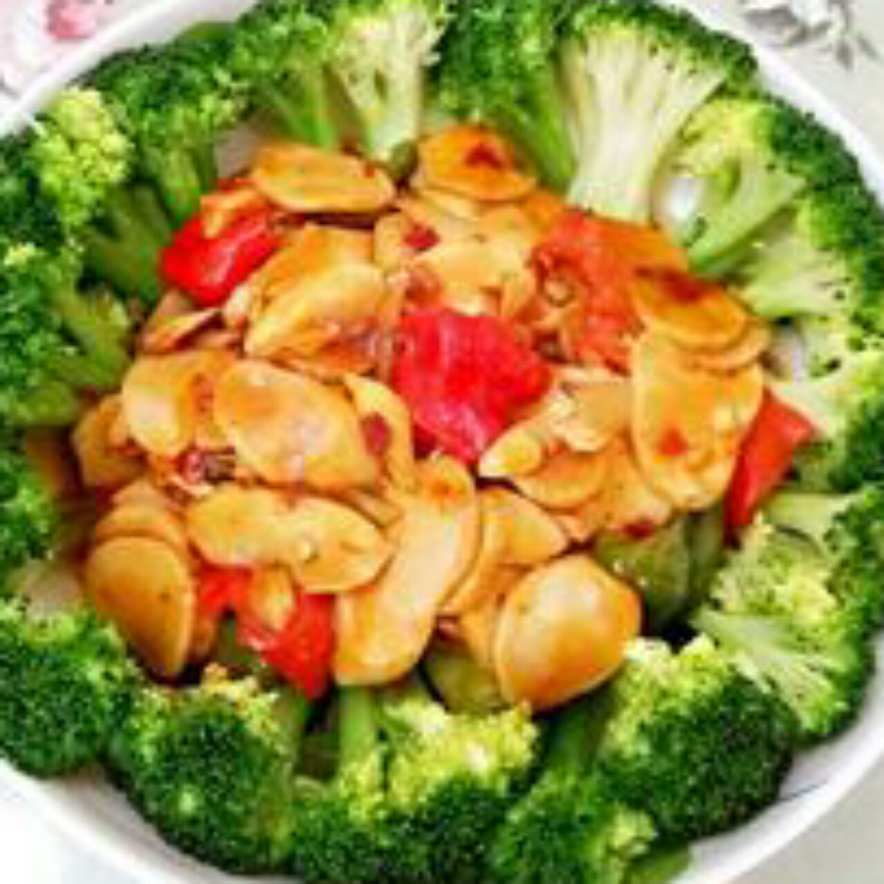 杏鲍菇扣西兰花