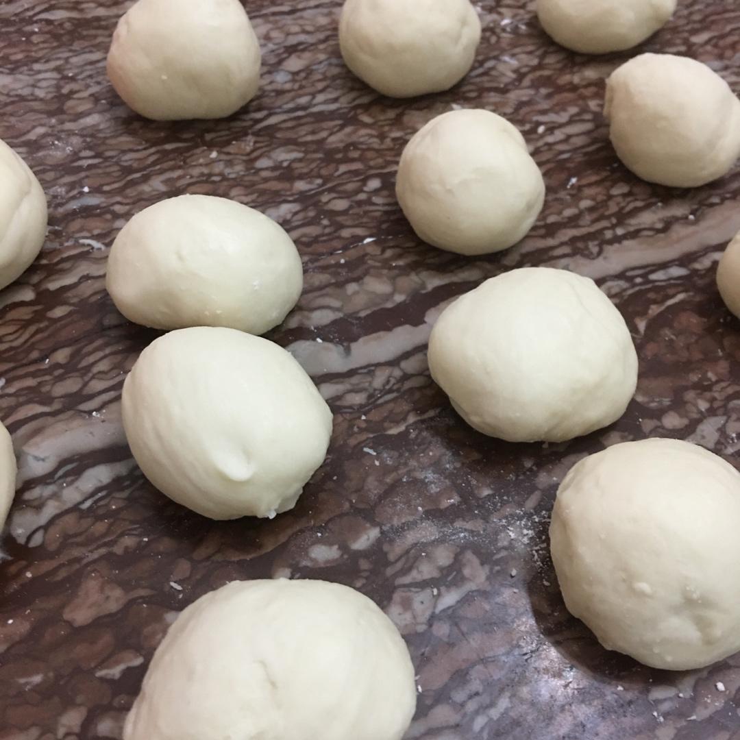 肠仔卷/香肠馒头（来一盘接地气的早餐）