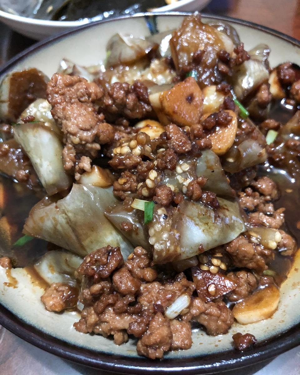 蒜泥肉末白茄子