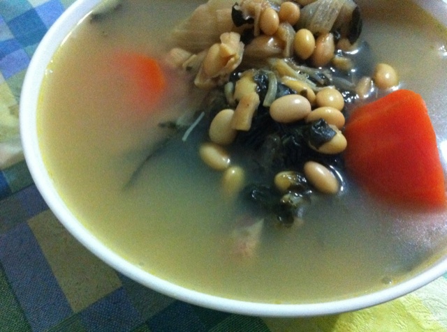 黄豆菜干骨头汤
