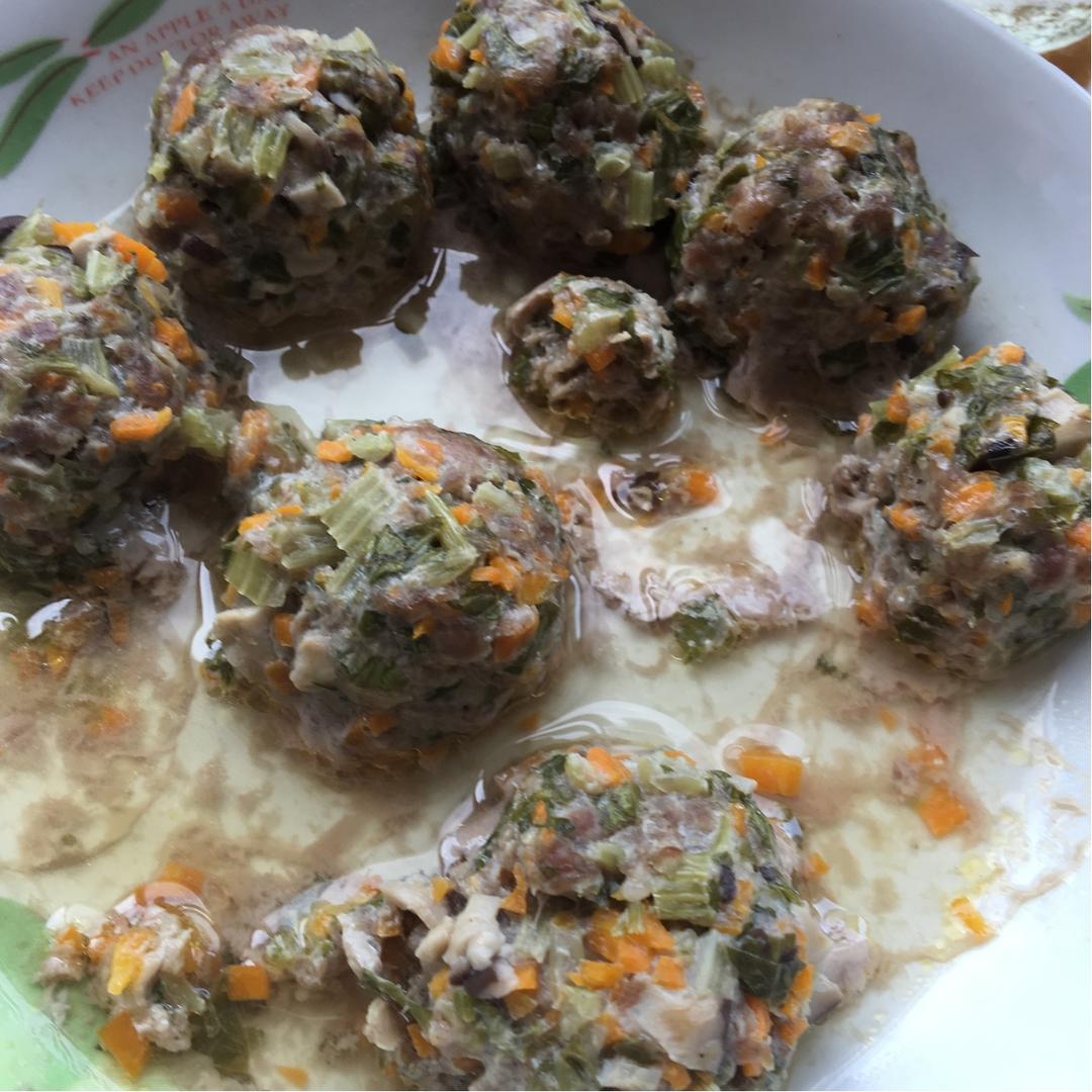 香菇胡萝卜鸡胸肉丸