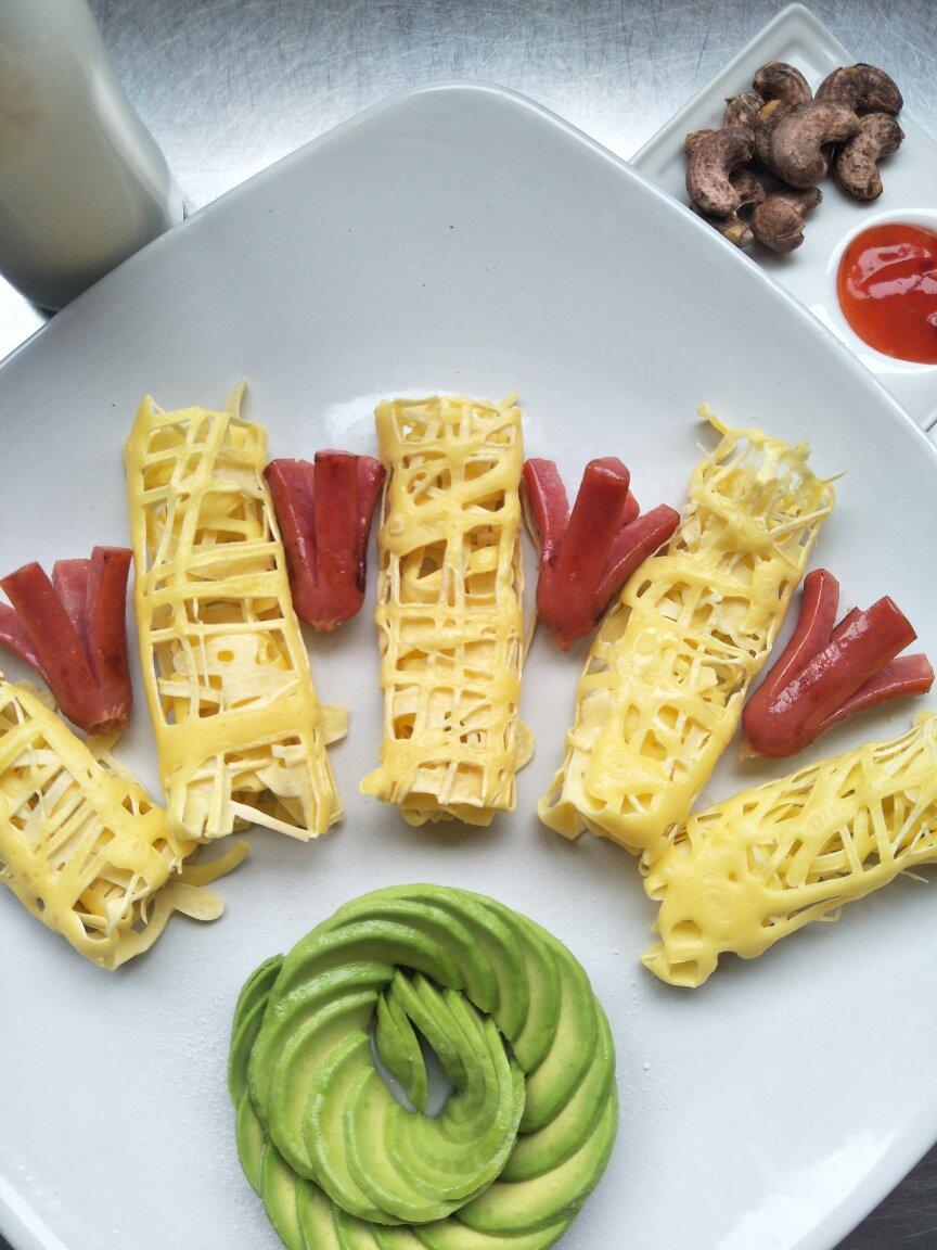 浪漫的蕾丝鸡蛋卷