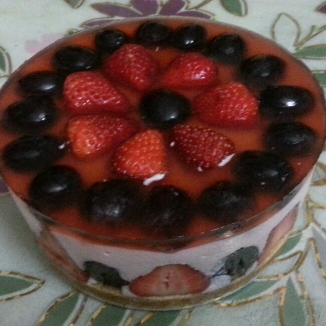 草莓乳酪奥利奥慕斯蛋糕