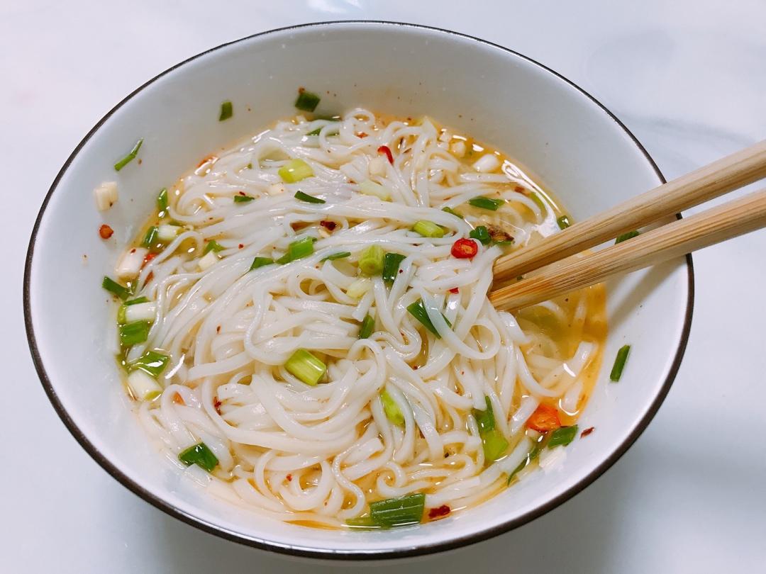 一碗热汤面