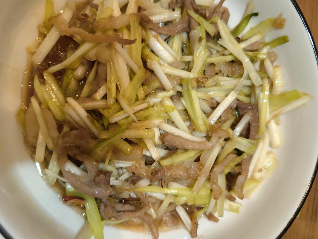 最好吃的韭黄炒肉