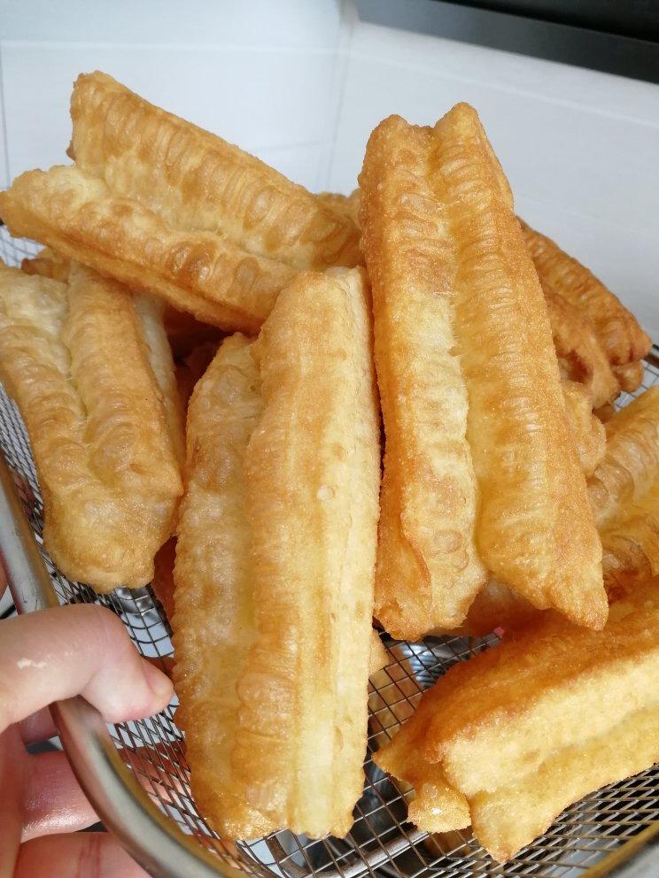 自制蓬松酥脆大油条