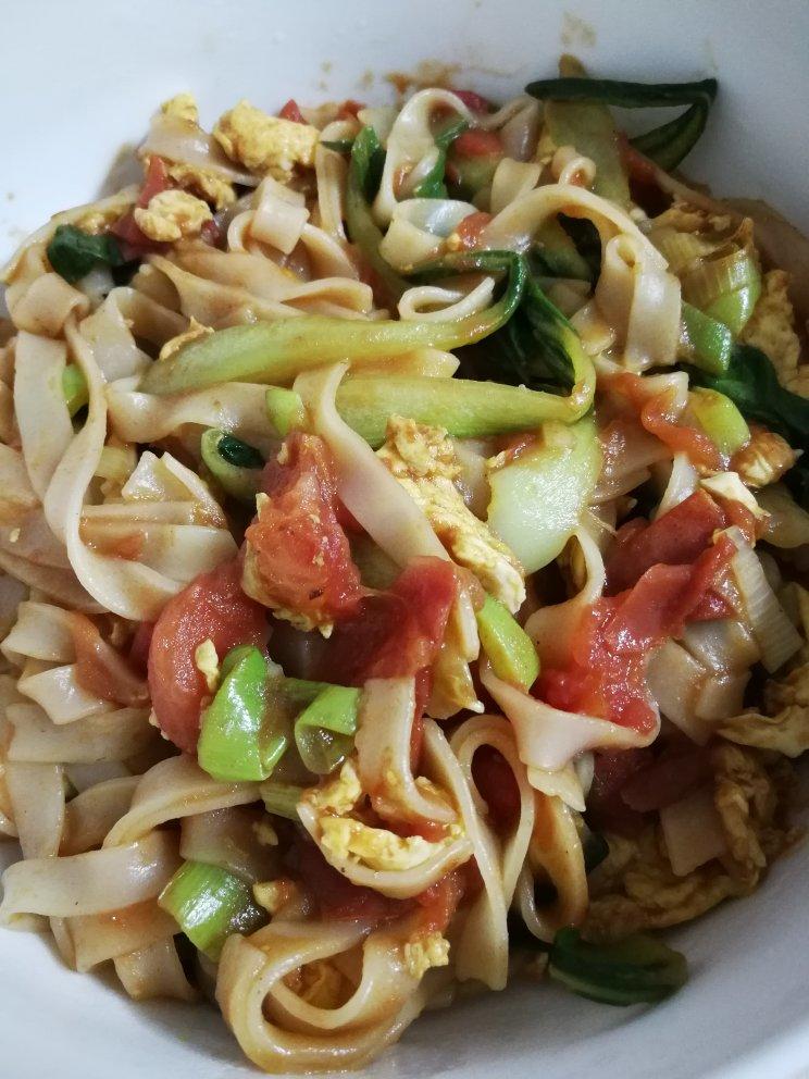 炒河粉