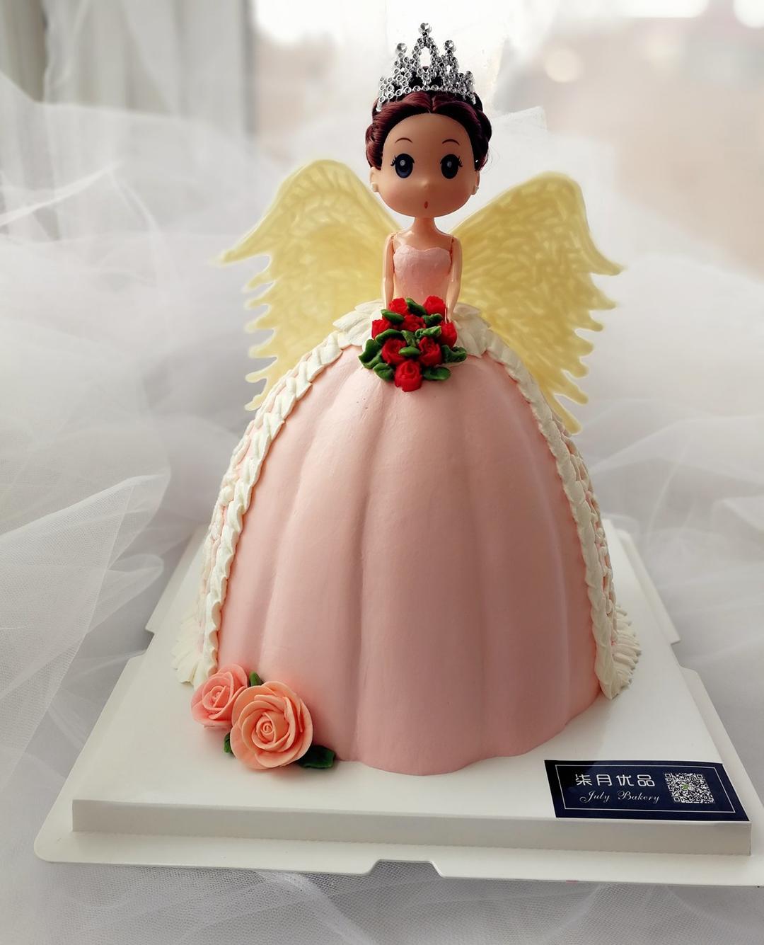 艾莎公主芭比褶皱波浪裙摆