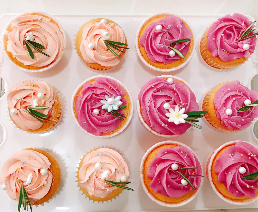 酸奶奶酪霜-韩式裱花奶油霜