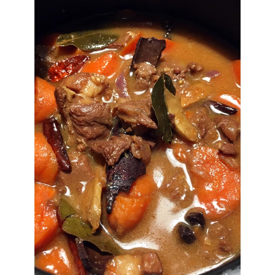浓郁暖冬羊肉煲