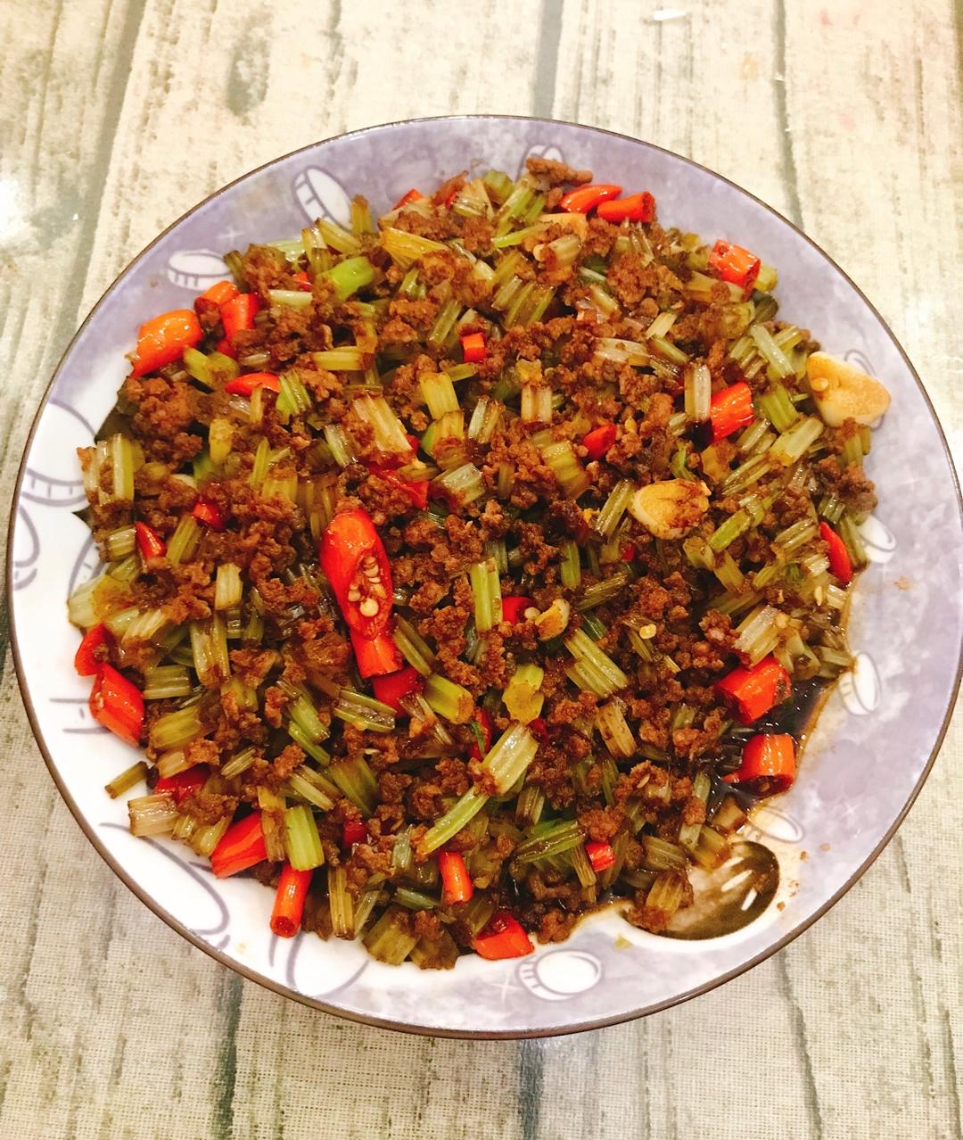 川味芹菜肉末