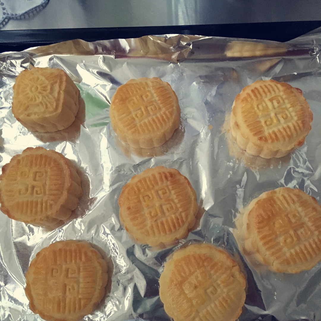 半岛酒店奶黄月饼——号称月饼界的劳斯莱斯