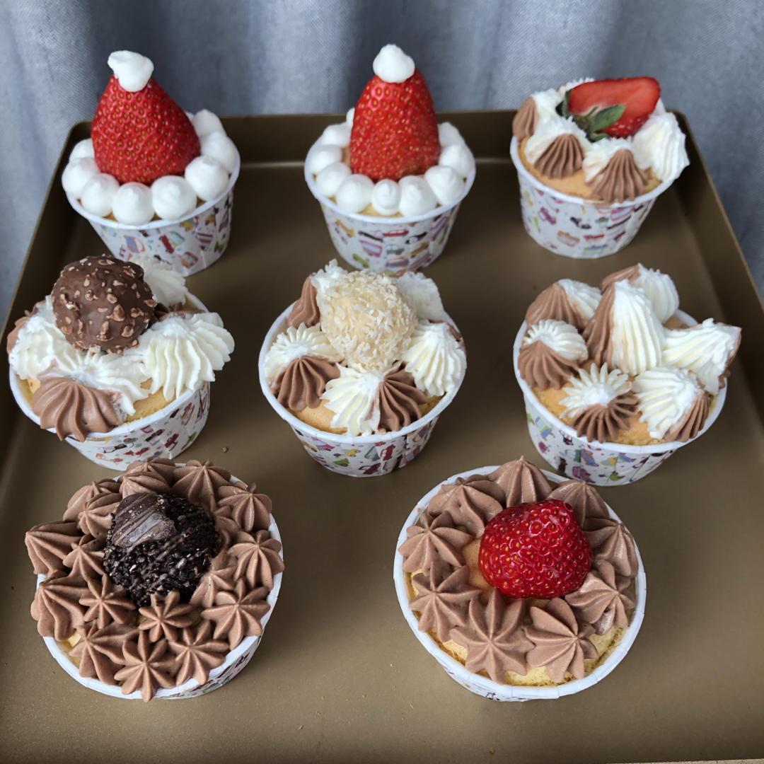 sarahcorner做的黄油纸杯蛋糕香浓松软高颜值