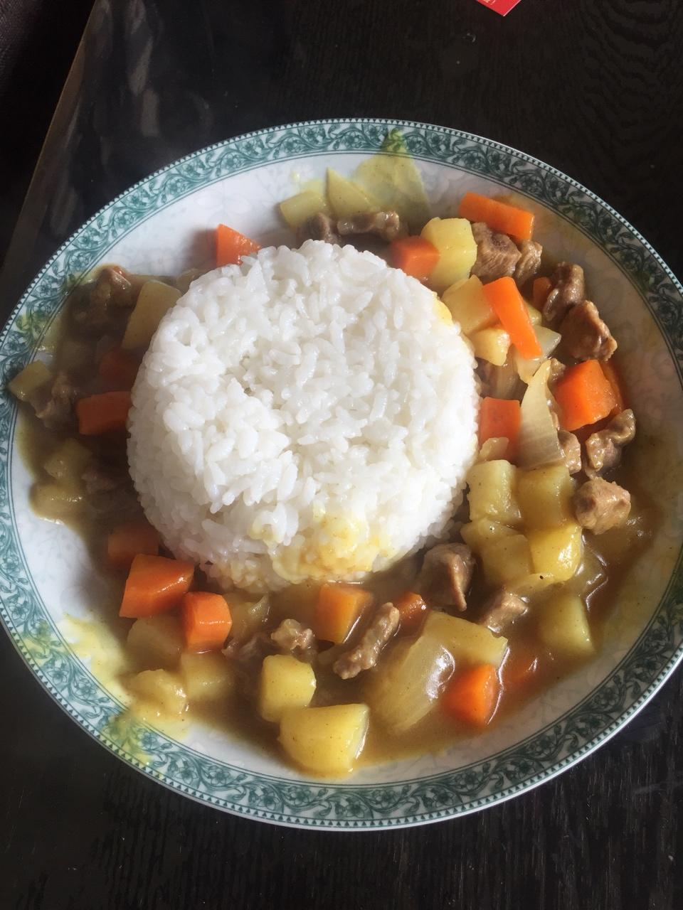 媲美餐厅的盖浇饭--【咖喱鸡盖浇饭】