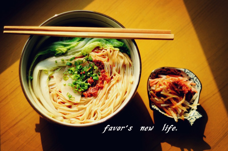 小葱麻油酱油面